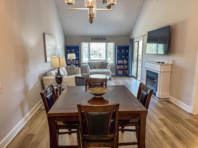 824 Castleford Cir Apt 7D, Myrtle Beach, SC 29572