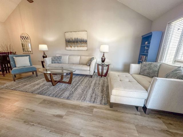 824 Castleford Cir Apt 7D, Myrtle Beach, SC 29572