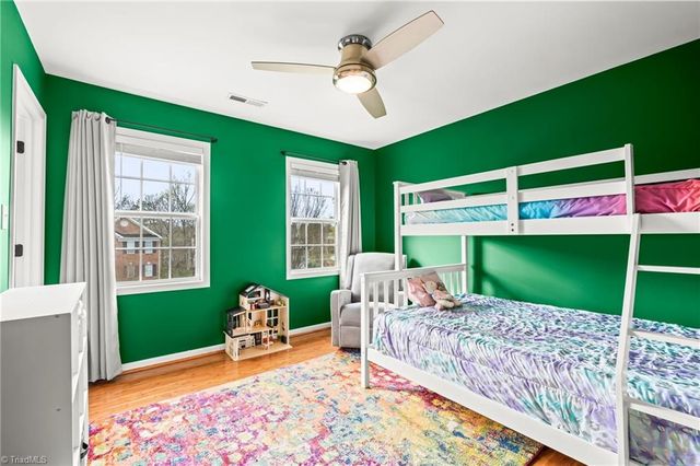 135 Valleyoak Court, Clemmons, NC 27012