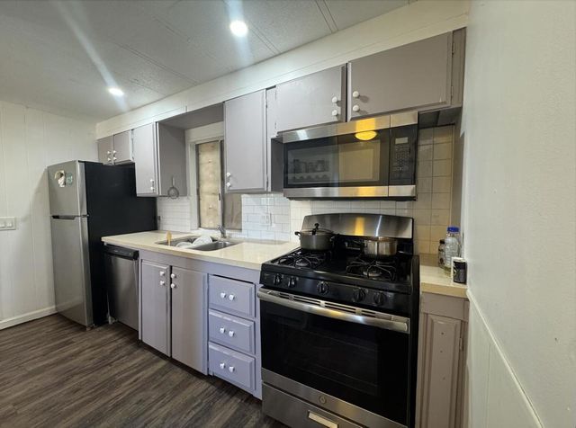 15500 Bubbling Wells Road 219, Desert Hot Springs, CA 92240