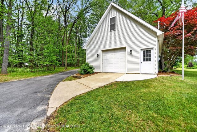 11764 Dorotha Drive, Eaton Rapids, MI 48827