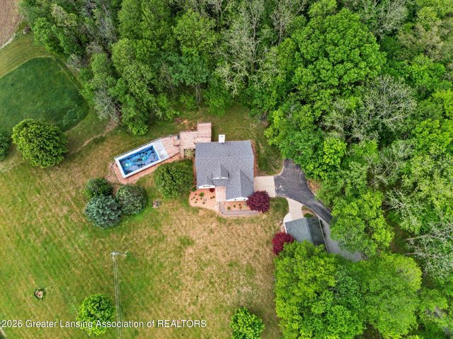 11764 Dorotha Drive, Eaton Rapids, MI 48827