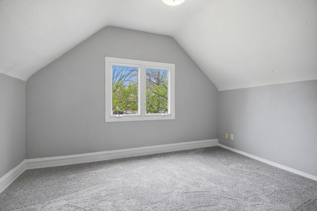 1110 5th Avenue NW, Austin, MN 55912
