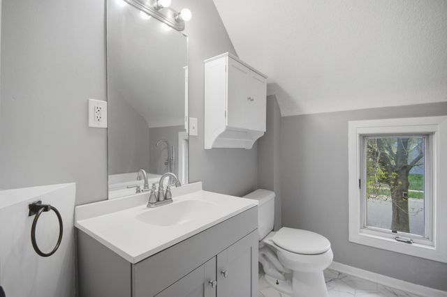 1110 5th Avenue NW, Austin, MN 55912