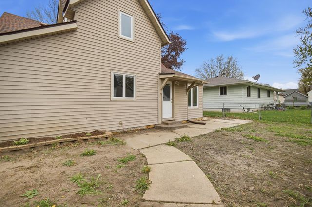 1110 5th Avenue NW, Austin, MN 55912