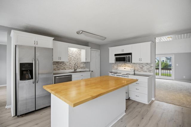 1110 5th Avenue NW, Austin, MN 55912