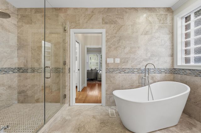 401 Tynemouth Drive, Cary, NC 27513