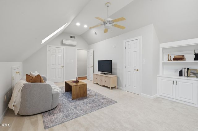 401 Tynemouth Drive, Cary, NC 27513