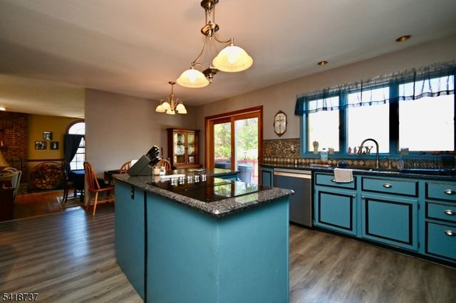 189 SCHOOLHOUSE ROAD, Jefferson Twp., NJ 07438