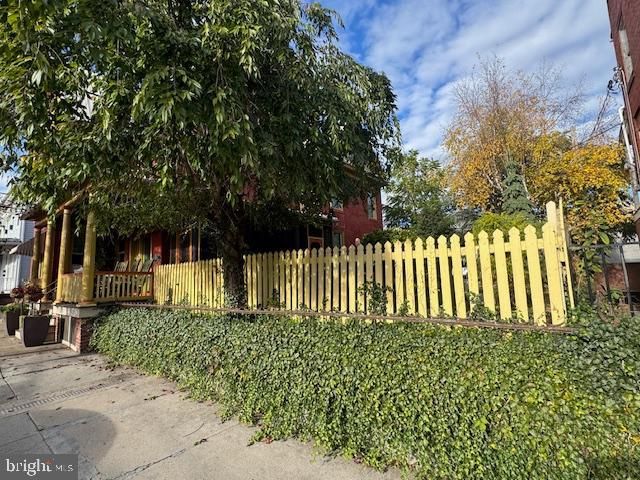 11 N WAYNE, Lewistown, PA 17044