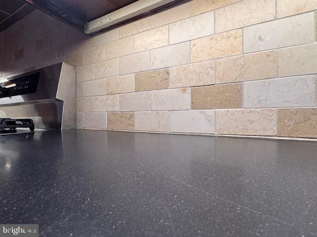 11 N WAYNE, Lewistown, PA 17044