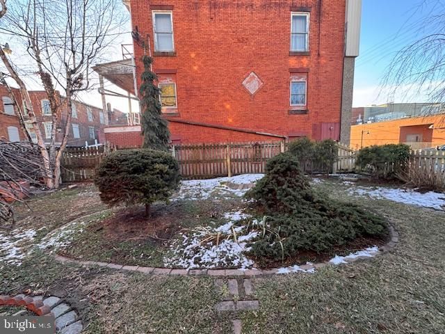 11 N WAYNE, Lewistown, PA 17044