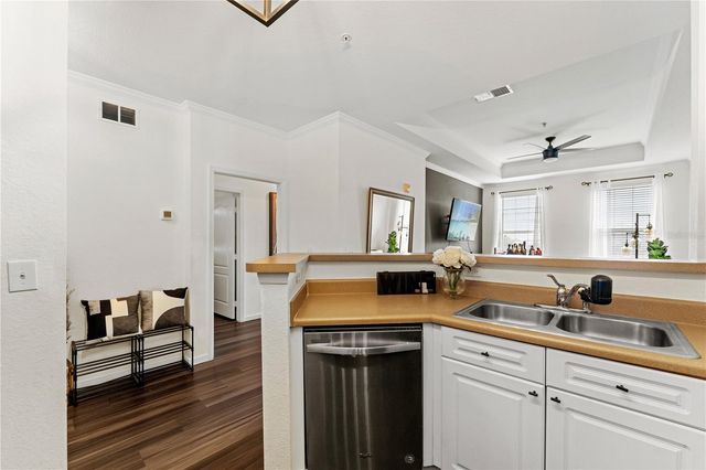 4221 W SPRUCE STREET 2423, Tampa, FL 33607