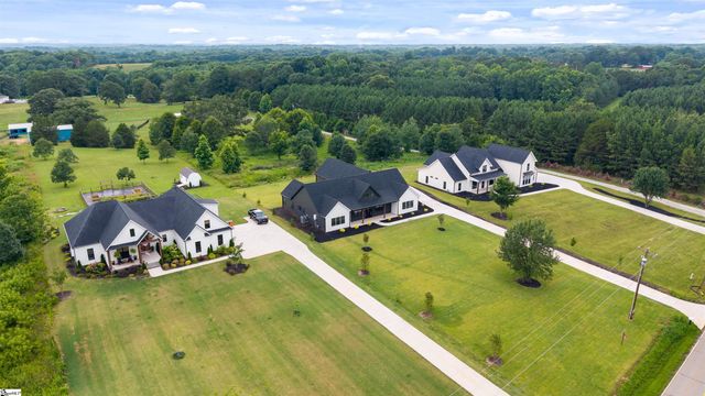 3392 Fairview Road, Fountain Inn, SC 29644