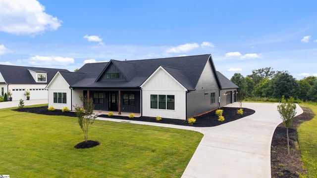 3392 Fairview Road, Fountain Inn, SC 29644