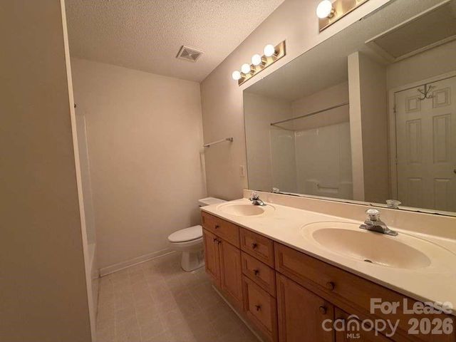 6007 Cougar Lane, Charlotte, NC 28269