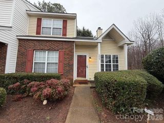6007 Cougar Lane, Charlotte, NC 28269