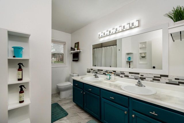 3014-3016 Todd Drive, Madison, WI 53713