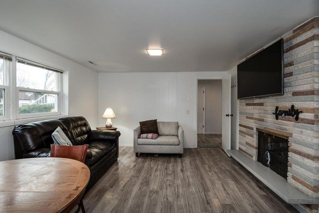 3014-3016 Todd Drive, Madison, WI 53713