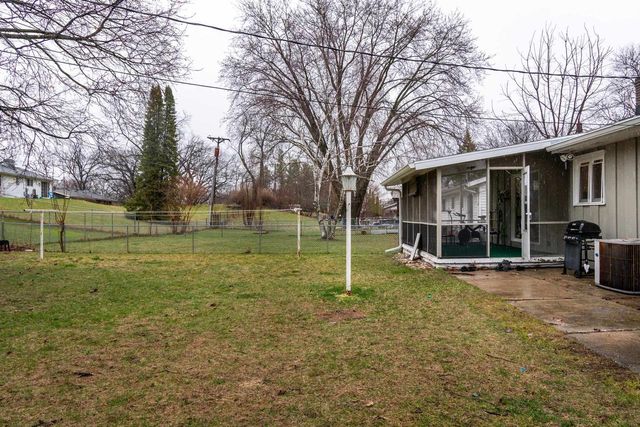 3014-3016 Todd Drive, Madison, WI 53713