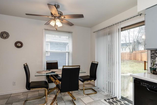 3014-3016 Todd Drive, Madison, WI 53713