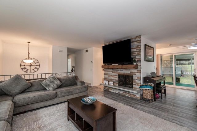 3014-3016 Todd Drive, Madison, WI 53713