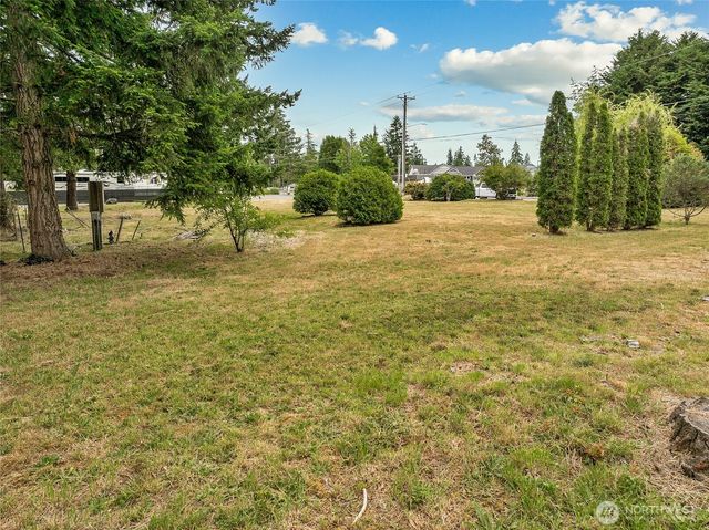 4705 208th Street E, Spanaway, WA 98387