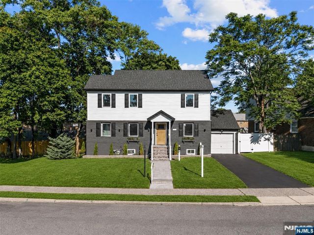 2-07 37th Street, Fair Lawn, NJ 07410