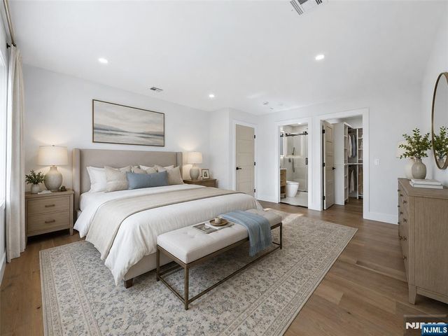 2-07 37th Street, Fair Lawn, NJ 07410