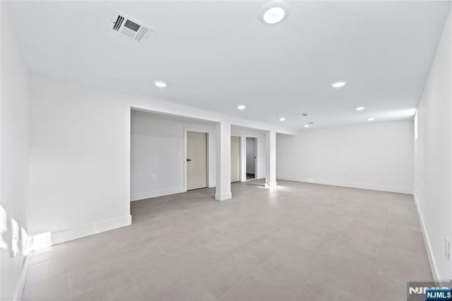 2-07 37th Street, Fair Lawn, NJ 07410