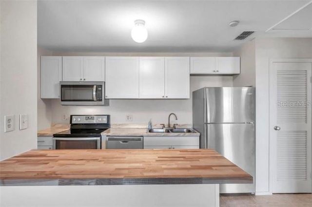 1400 GANDY BOULEVARD N 507, St Petersburg, FL 33702