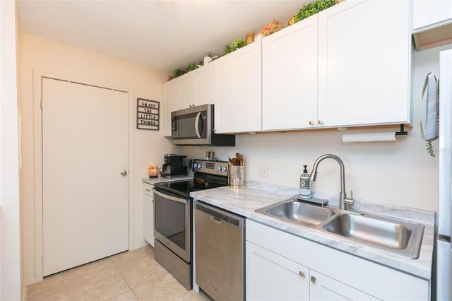 1400 GANDY BOULEVARD N 507, St Petersburg, FL 33702