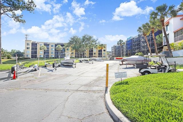 2424 W TAMPA BAY BOULEVARD M205, Tampa, FL 33607