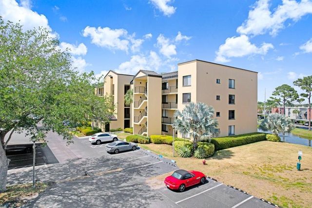 2424 W TAMPA BAY BOULEVARD M205, Tampa, FL 33607