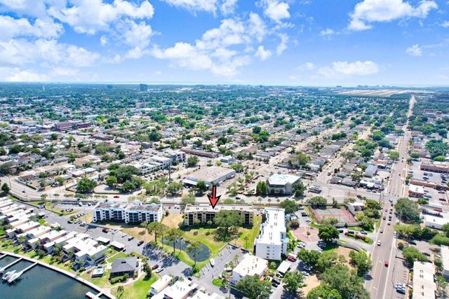 2424 W TAMPA BAY BOULEVARD M205, Tampa, FL 33607