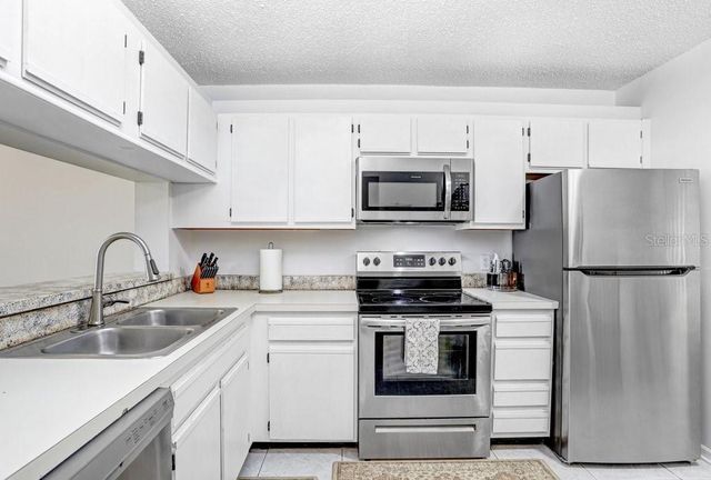 2424 W TAMPA BAY BOULEVARD M205, Tampa, FL 33607
