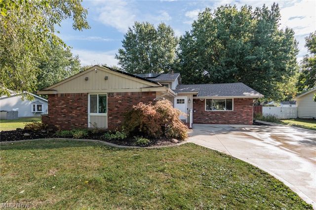 7281 Wil Lou Lane, North Ridgeville, OH 44039