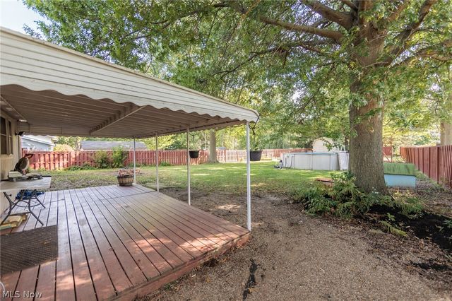 7281 Wil Lou Lane, North Ridgeville, OH 44039