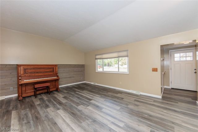 7281 Wil Lou Lane, North Ridgeville, OH 44039