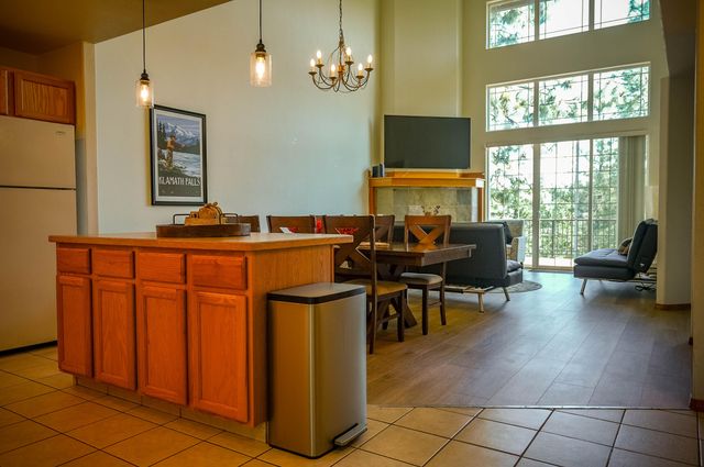 5029 Falcon Drive, Klamath Falls, OR 97601
