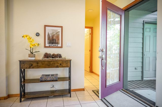 5029 Falcon Drive, Klamath Falls, OR 97601