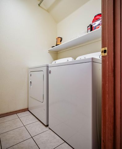 5029 Falcon Drive, Klamath Falls, OR 97601