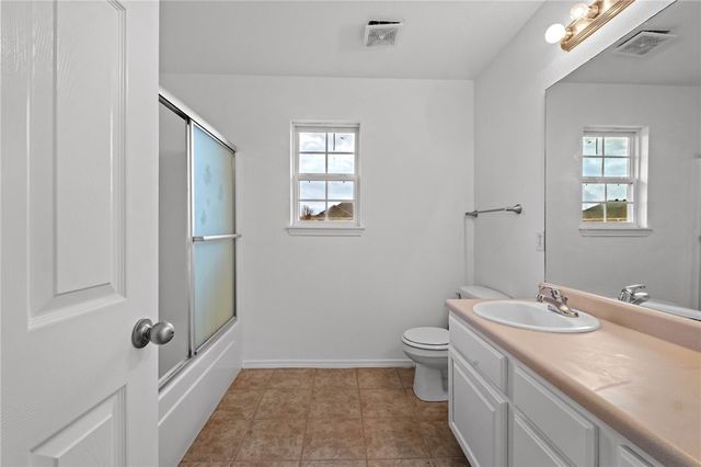 1562 Hutchinson Street, Pea Ridge, AR 72751