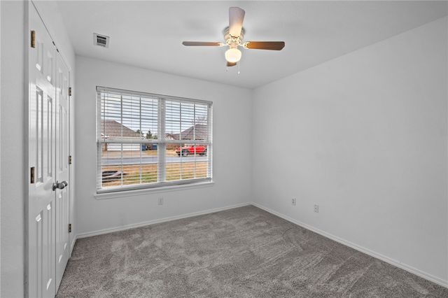 1562 Hutchinson Street, Pea Ridge, AR 72751