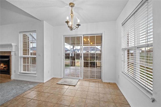 1562 Hutchinson Street, Pea Ridge, AR 72751