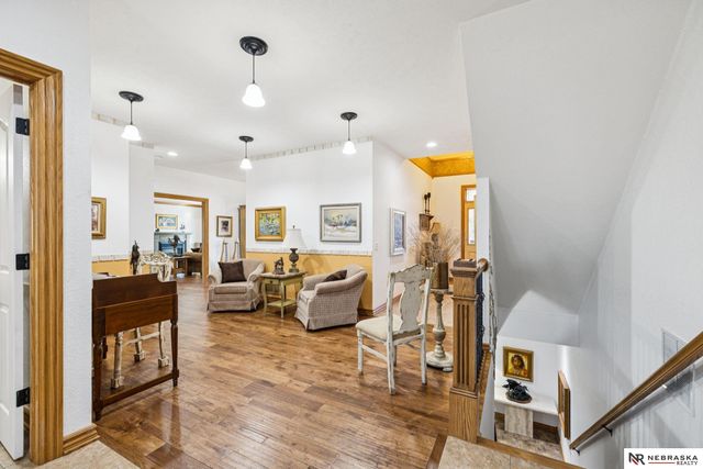 6525 Rolling Hills Court, Lincoln, NE 68512