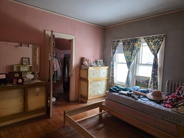 1525 North Avenue, Waukegan, IL 60085