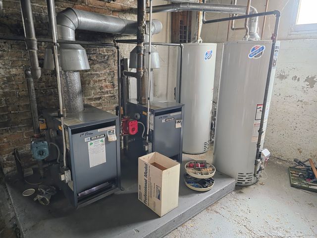 1525 North Avenue, Waukegan, IL 60085