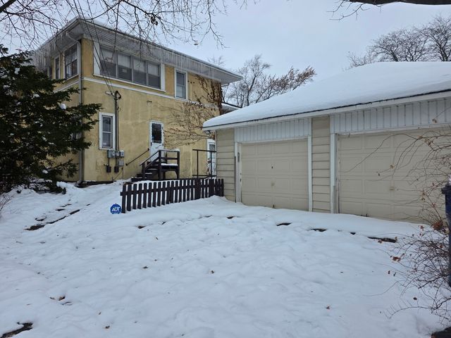 1525 North Avenue, Waukegan, IL 60085