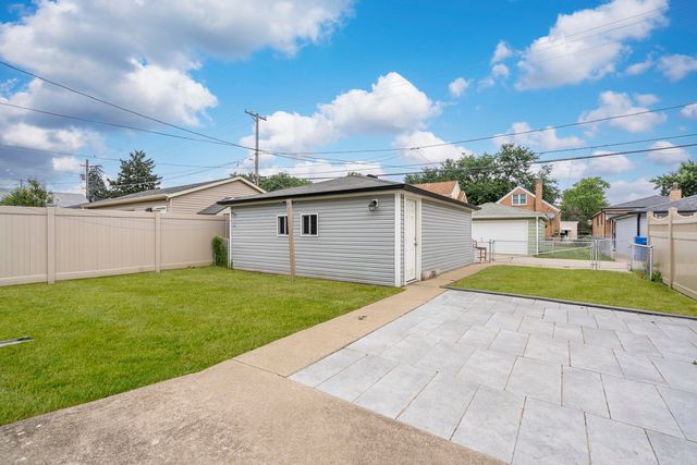 7620 W Gregory Street, Chicago, IL 60656